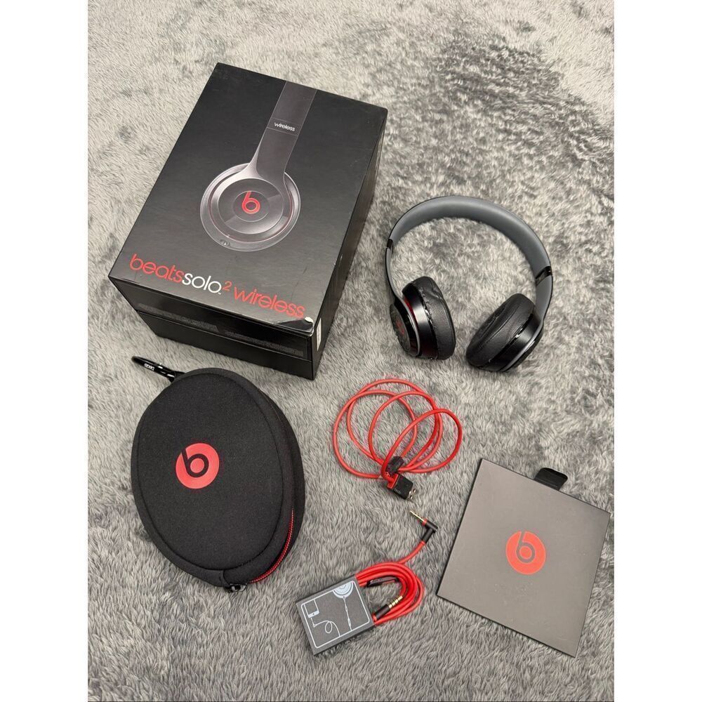 Beats Solo2 Wireless Headphones!